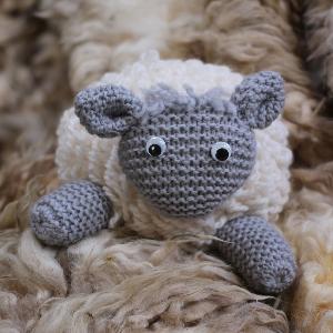 Peerie Sheep Kit colourway 1