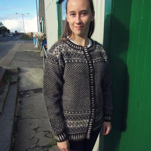 Karelides Cardigan Pattern